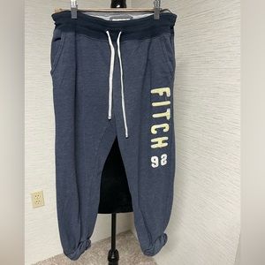Abercrombie & Fitch Women’s vintage jogger - size Medium